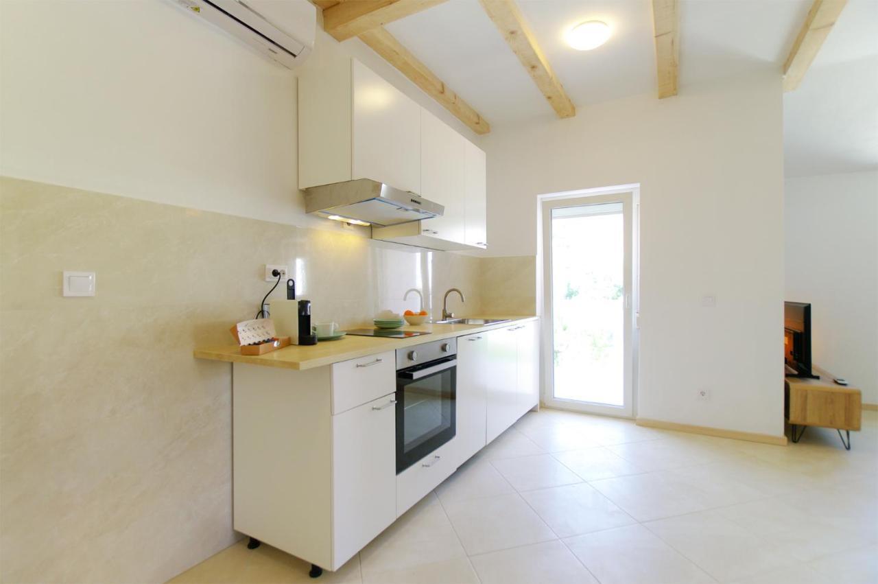 Apartmani Porat 살리 외부 사진